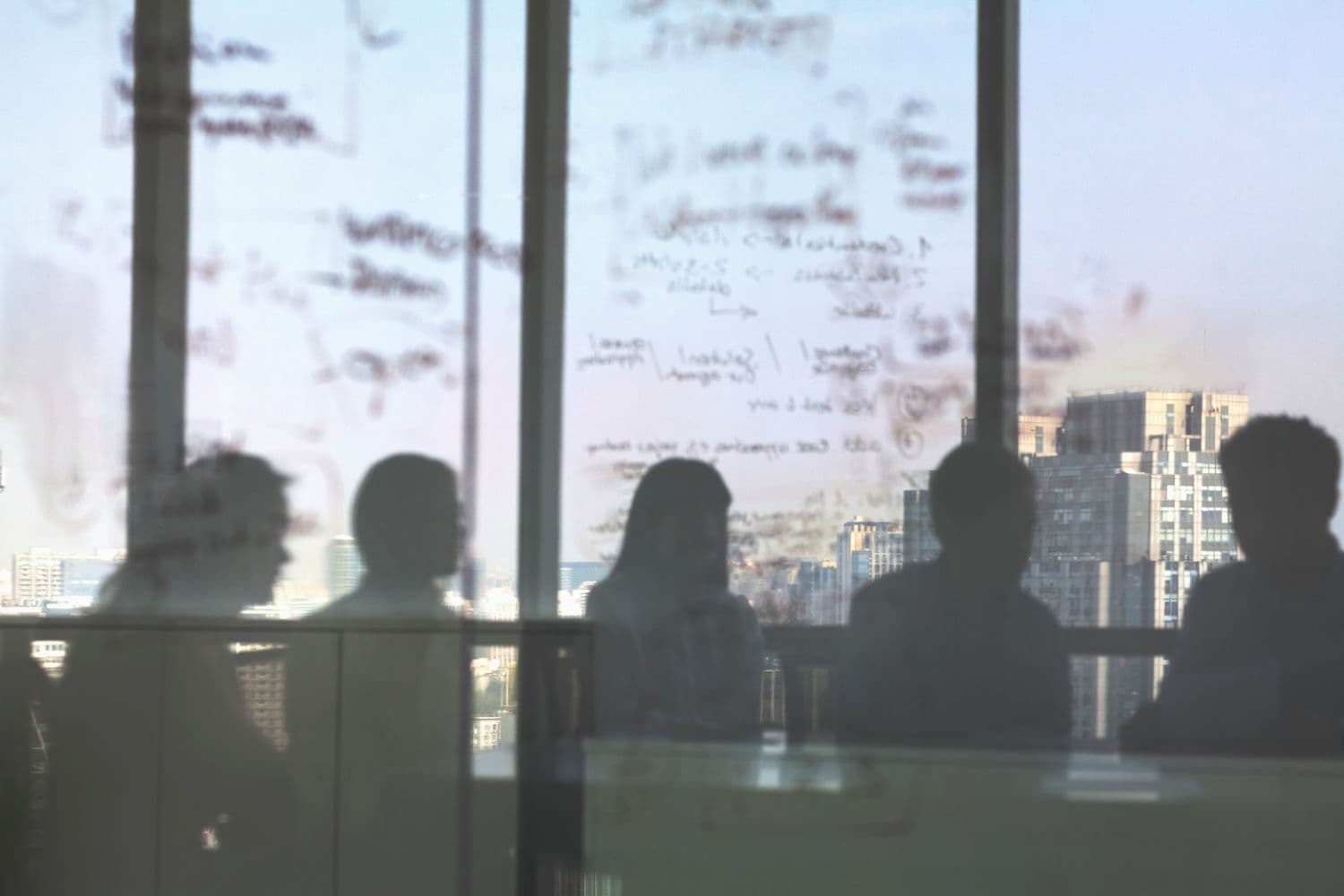 The final Online Safety Bill – what is in it and what does it mean for techUK members?