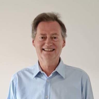 Robert Lamb