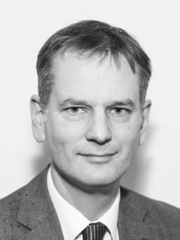 Giles Herdale