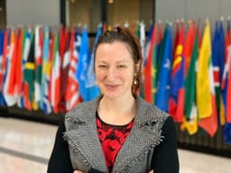 Dr Seraphina Goldfarb-Tarrant