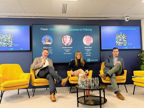 202512-JES-JES Conference-pic3.jpg