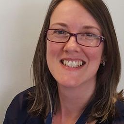 Dr Joanna White