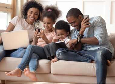 Family-technology-315978085.jpg