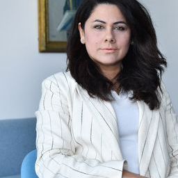 Dr Asieh Hosseini Tabaghdehi