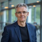 Simon  Reid