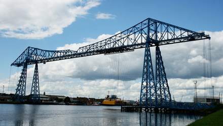 Middlesbrough_Transporter_Bridge,_stockton_side.jpg