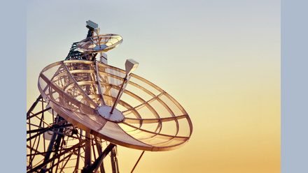 Satellite_Antenna_Comms_30435210-web-1500px.jpg