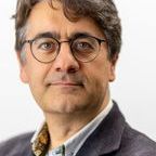 Professor Simon Saunders