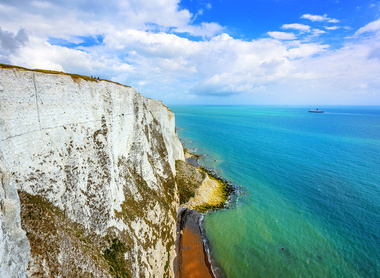 Coast-sea-UK-193894654-web-1500px.jpg