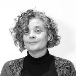 Dr Abigail Lyons