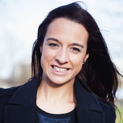 Sara de la Torre