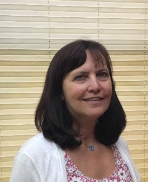 Tracey Cotterill, Civica