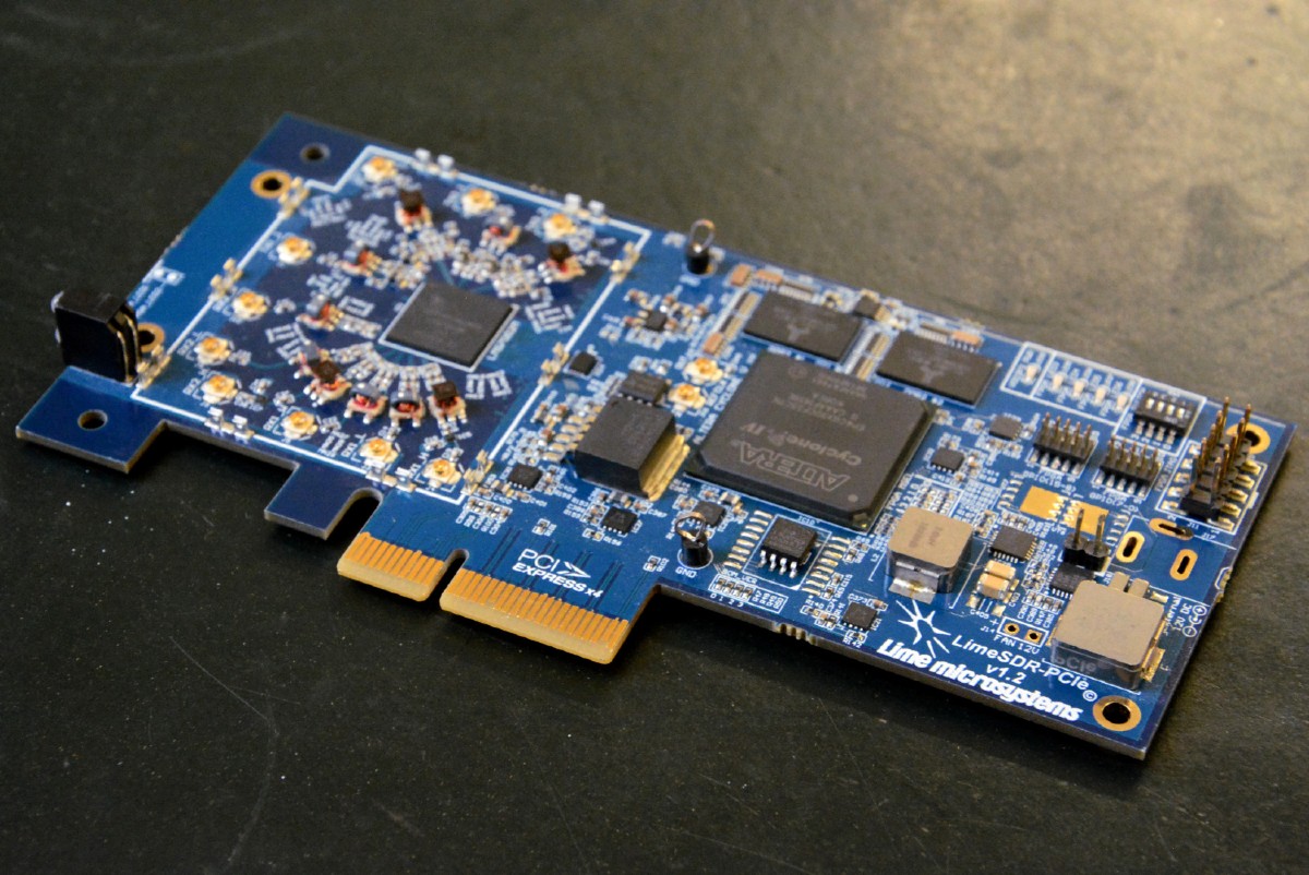 LimeSDR-PCIe (1).jpeg