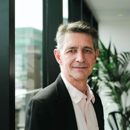 Richard Hoptroff