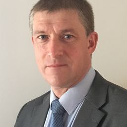 Richard  Jones