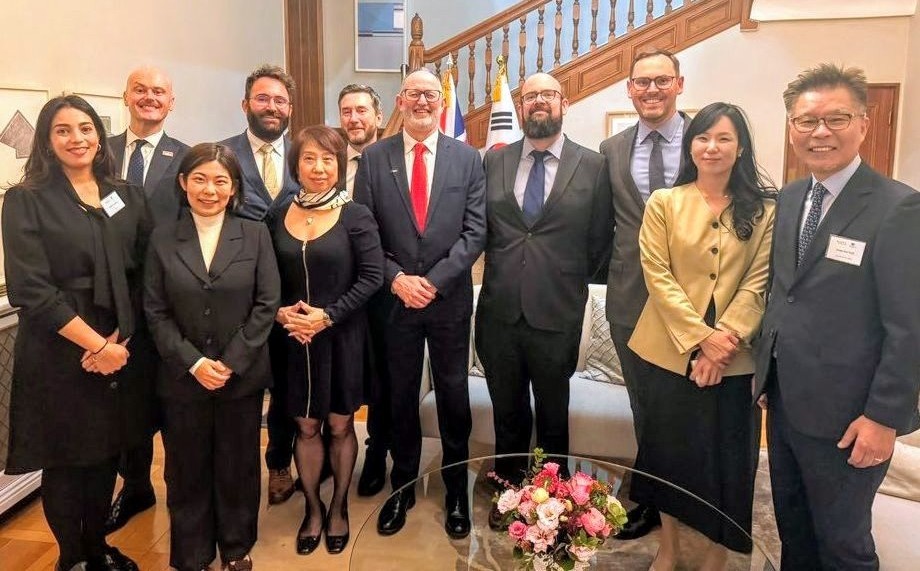 UCL, Intralink & Korean Government members in Seoul (1).jpg