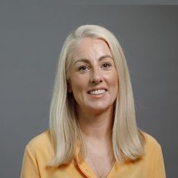 Laura  Barrowcliff