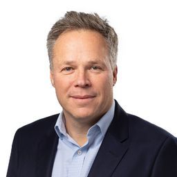 Tim  Skinner