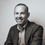 Robert  Oakley