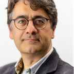 Professor Simon Saunders